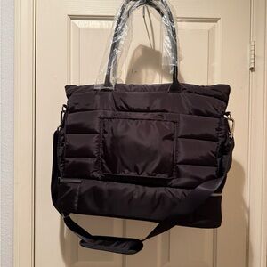IPack Black puffer Tote Bag NWT